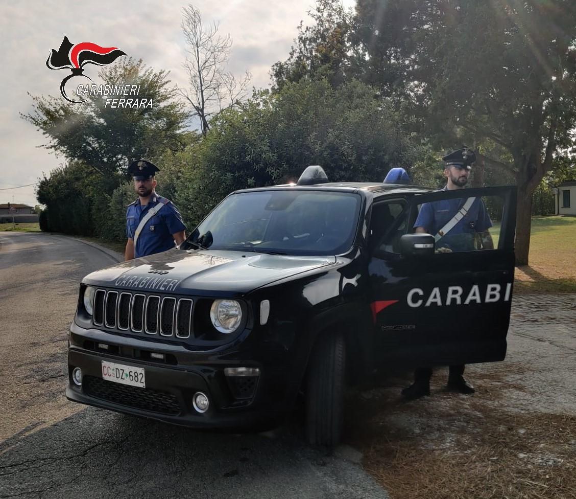 Mesola, ubriaco litiga col padre e insulta i carabinieri: arrestato