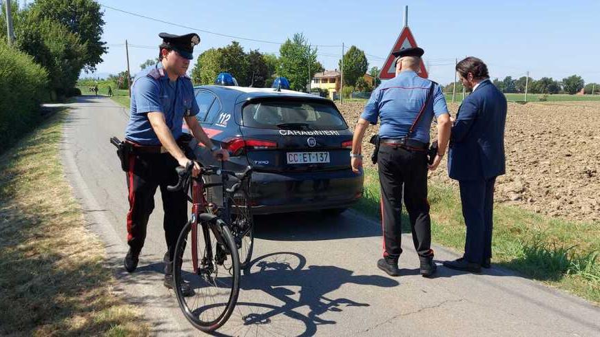Castelfranco, indagine sulla morte del ciclista: malore o auto pirata, disposta l'autopsia
