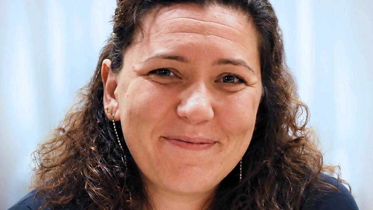 Reggiolo piange Erika Galafassi. Si è spenta a 51 anni a causa di una malattia, domani il funerale