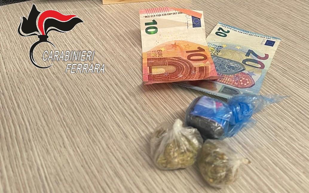 Spaccio e violenza: due arresti dei carabinieri a Ferrara e Poggio Renatico