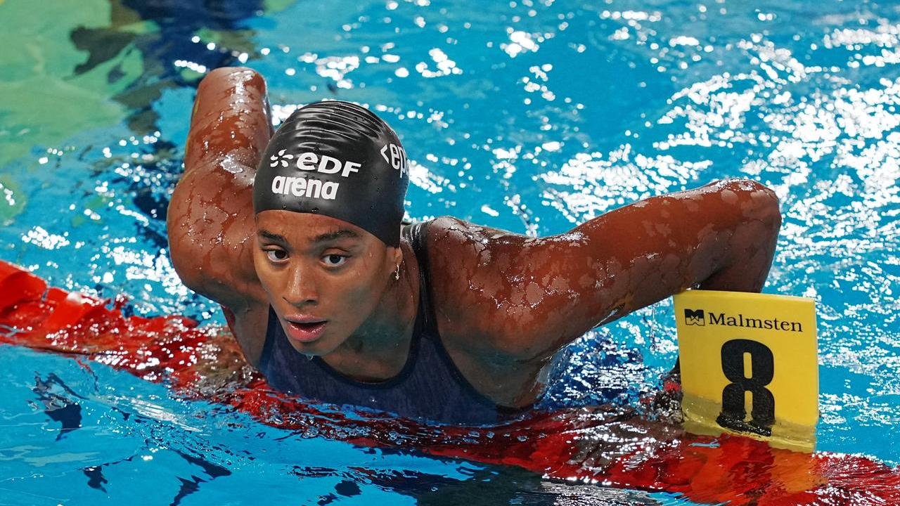 Europei di nuoto, l’azzurra Sara Curtis nella storia: record del mondo nei 50 dorso