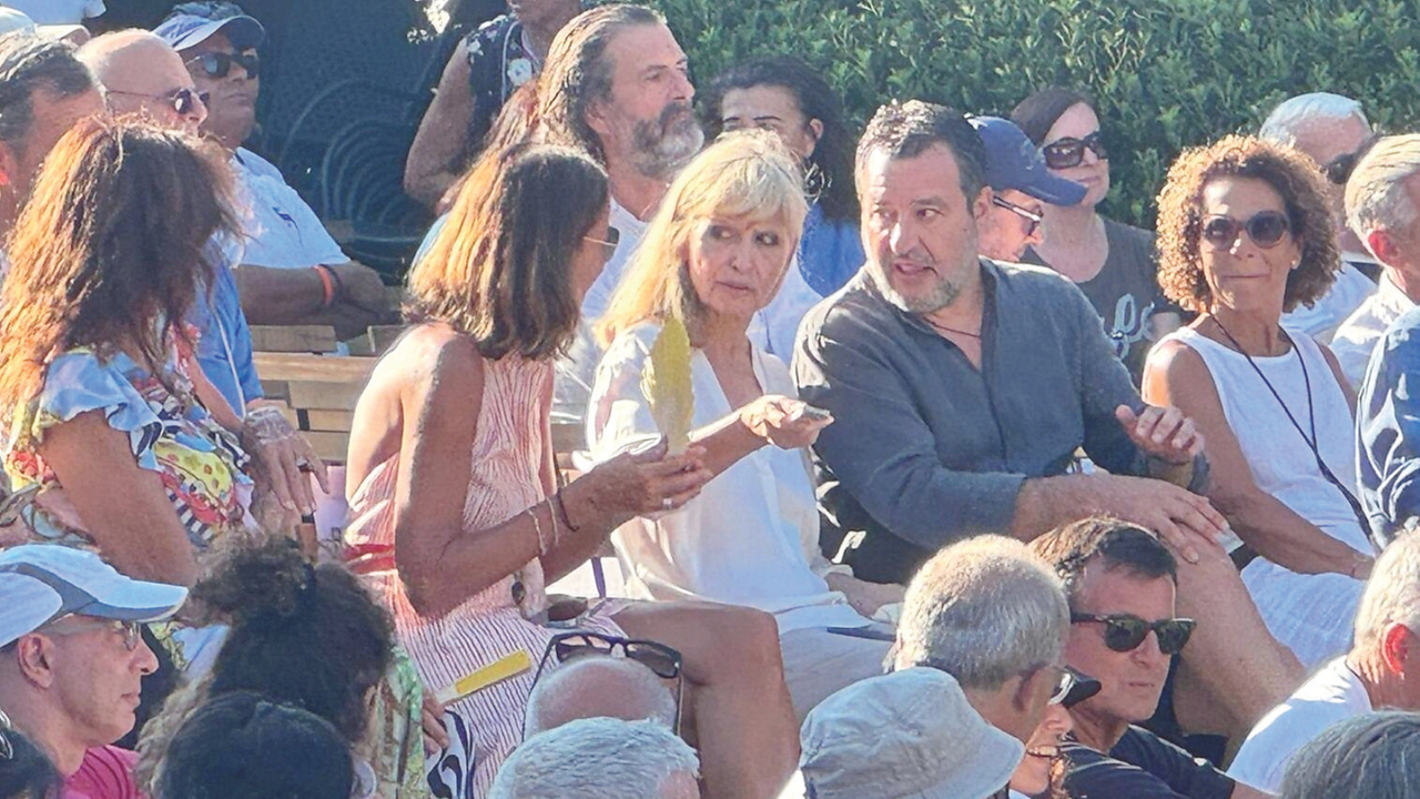 Salvini all’Agnata, parla Dori Ghezzi: «Fabrizio non lo avrebbe mai mandato via»