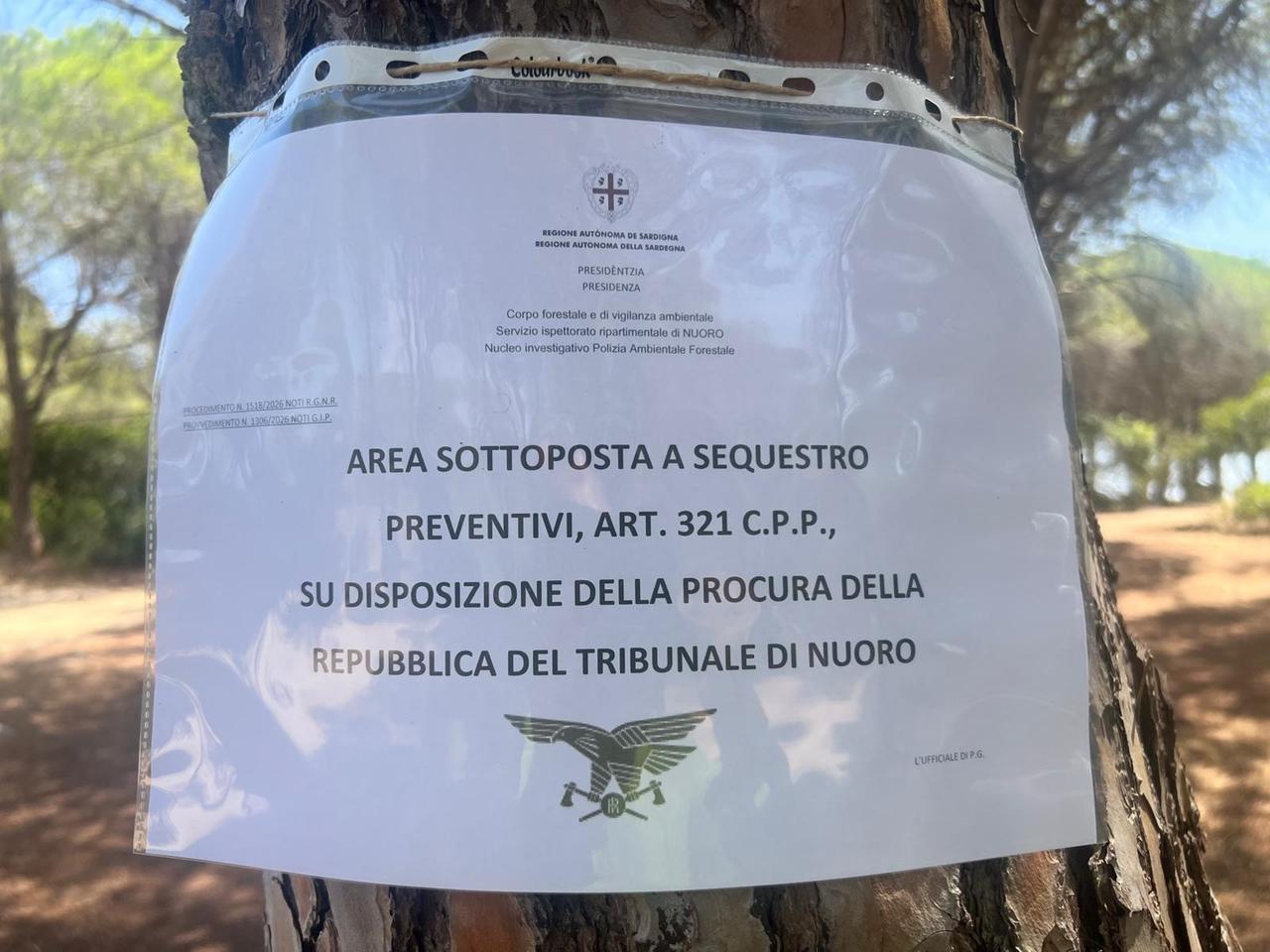 Sigilli della Procura nella pineta di Su Barone