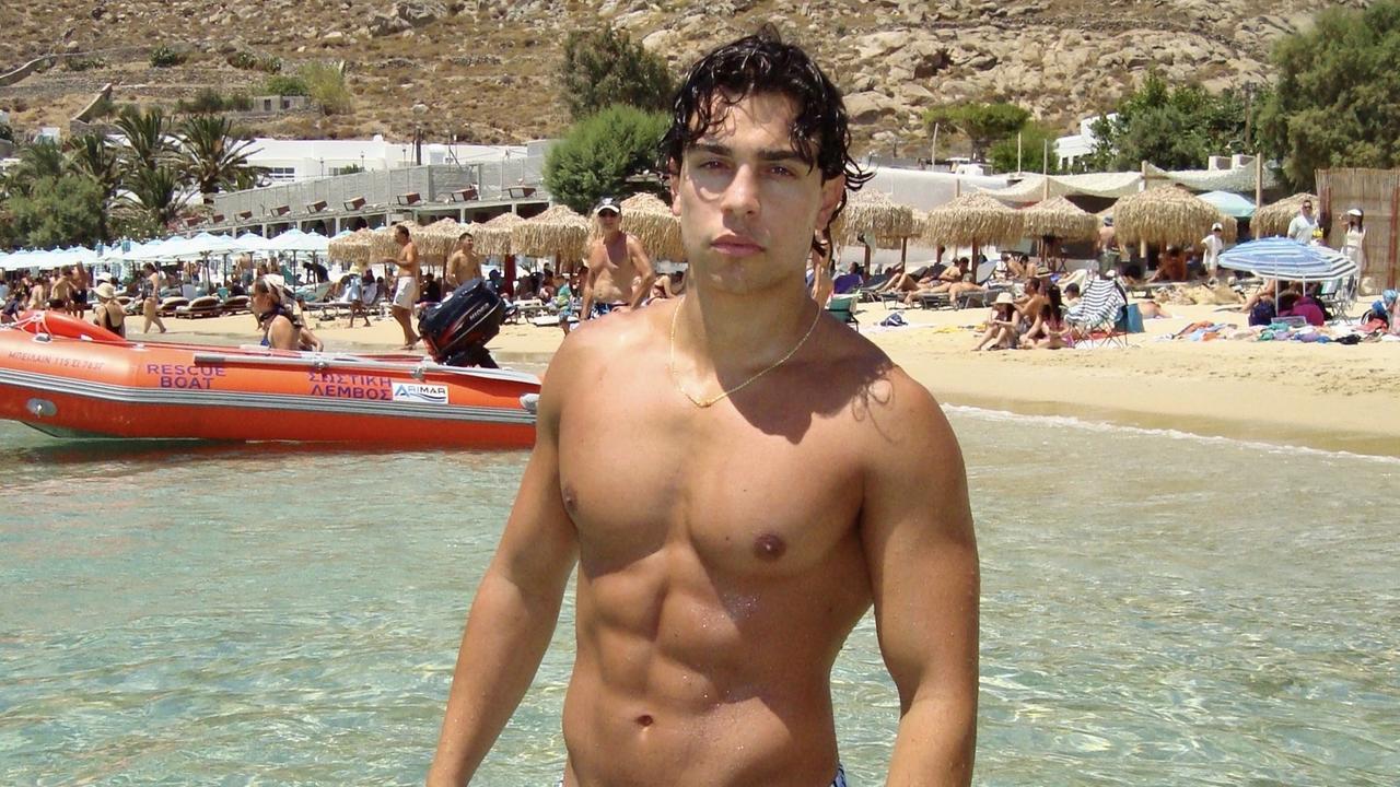 Lorenzo Scaramelli, un modenese a Mister Italia in lizza per il titolo