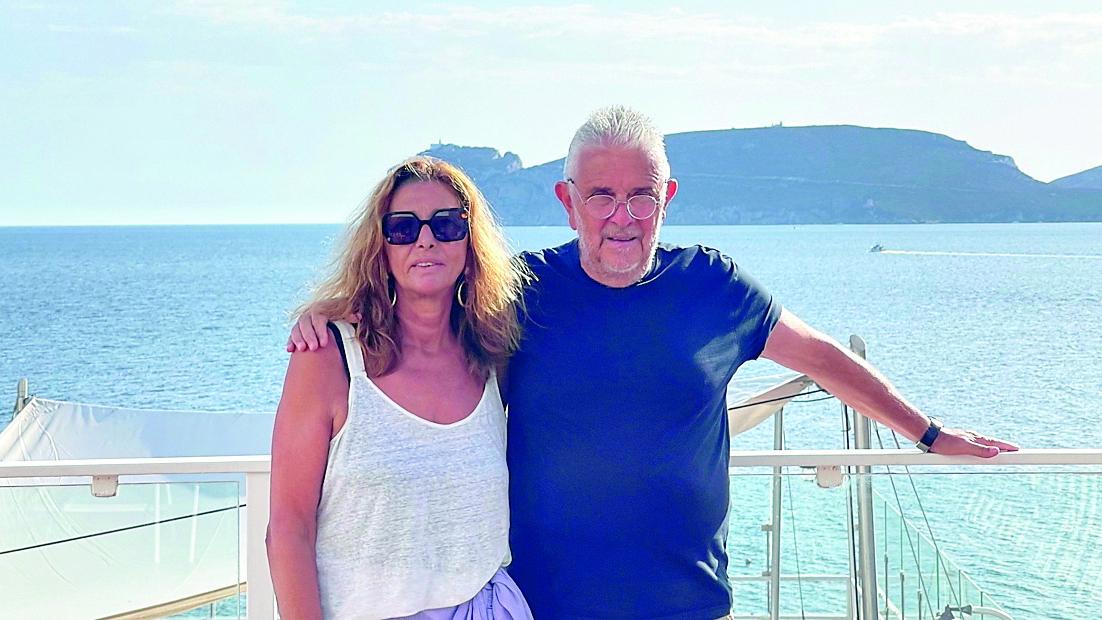 La luna di miele 36 anni fa, Mario e Juna tornano ad Alghero e rinnovano il loro amore
