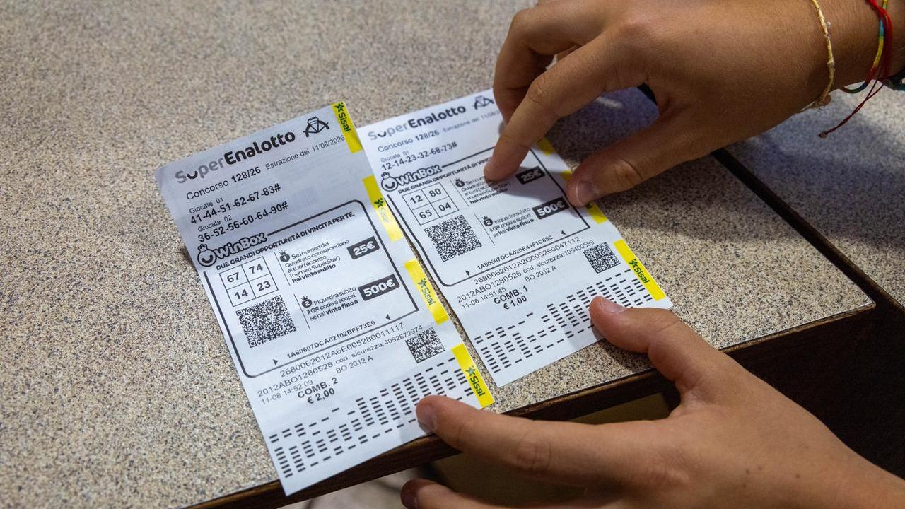 Jackpot da record, i sogni e il buonsenso dei ferraresi: ecco cosa farebbero