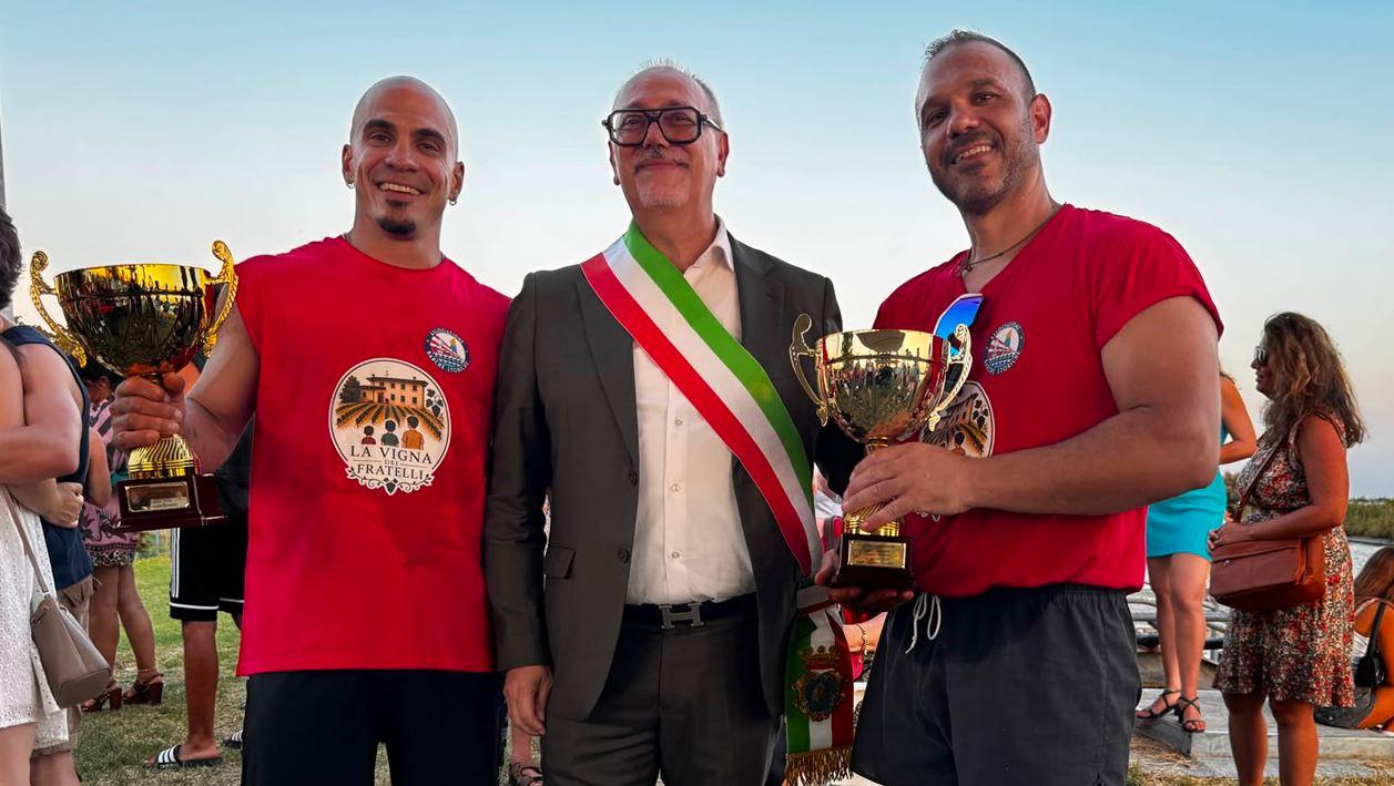 Comacchio, Juri Fogli e Simone Carli vincono la regata di San Cassiano