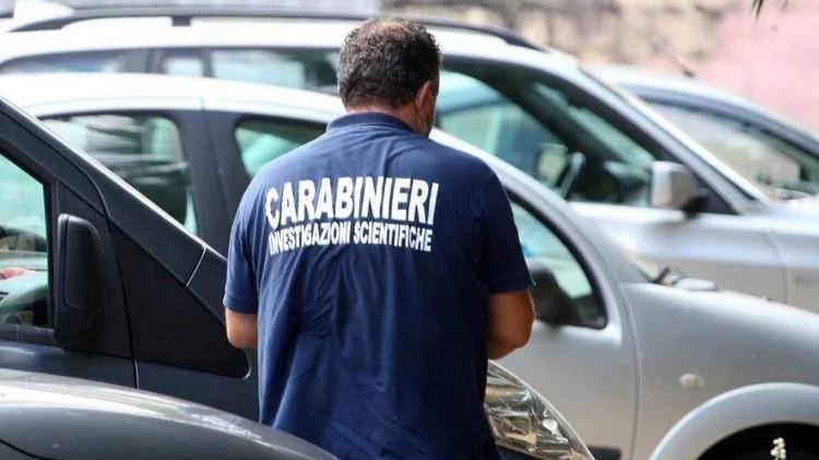 Donna trovata morta nell’armadio di casa: fermato il figlio, ha confessato