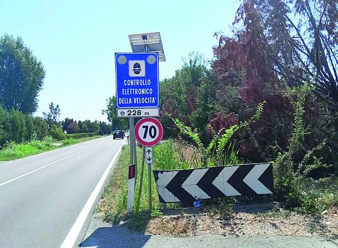 A Carpi smontati i velox sulla strada Romana. Erano spenti da diverso tempo