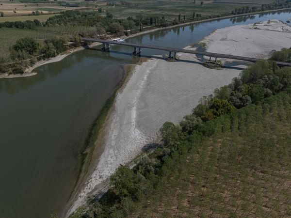 Po in secca, perché siamo arrivati fin qui? Le cause della crisi del Grande Fiume – Il nostro viaggio