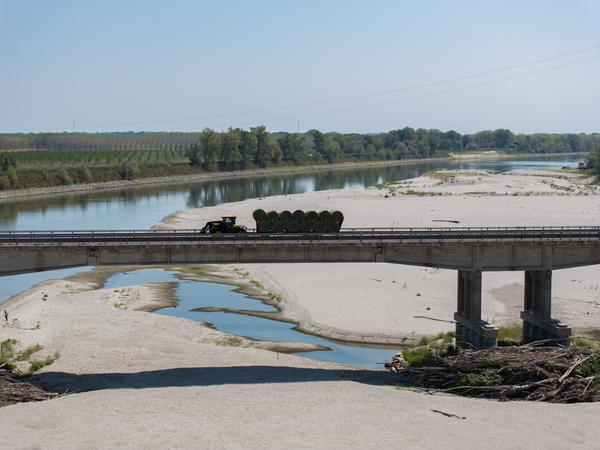 Po in secca, perché siamo arrivati fin qui? Le cause della crisi del Grande Fiume – Il nostro viaggio