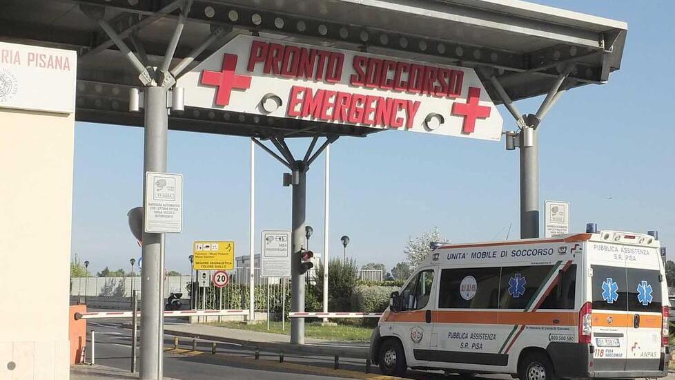 L'ingresso del pronto soccorso dell'ospedale Cisanello di Pisa