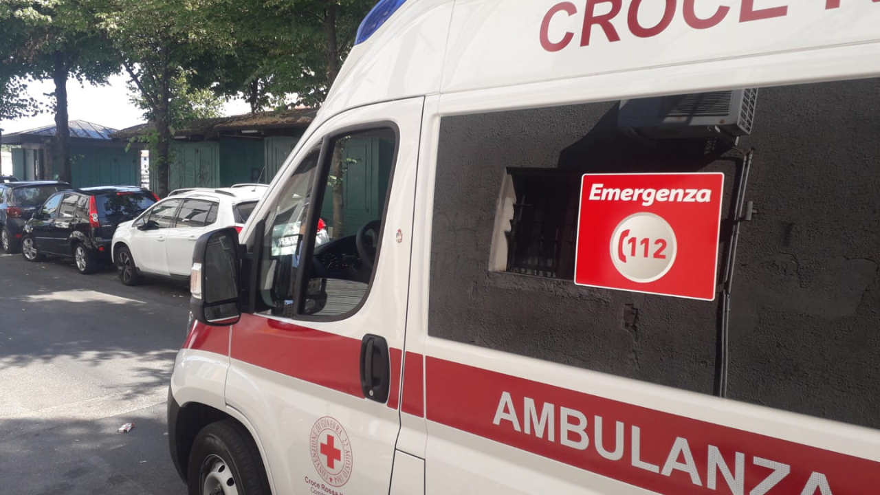 Un'ambulanza della Croce Rossa (foto archivio)