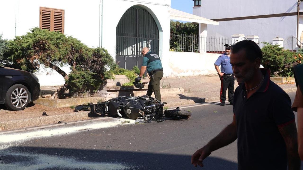 Incidente stradale mortale, la vittima è un militare di 26 anni