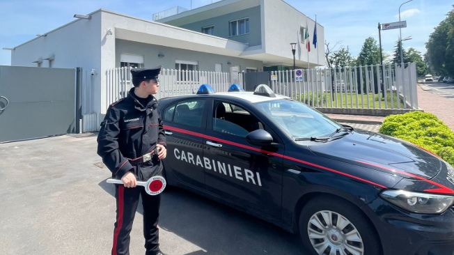 Minaccia di morte l’ex compagna e la sua famiglia, arrestato dai carabinieri
