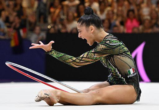 Ginnastica ritmica, Sofia Raffaeli argento al cerchio