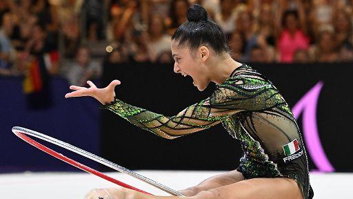 Ginnastica ritmica, Sofia Raffaeli argento al cerchio