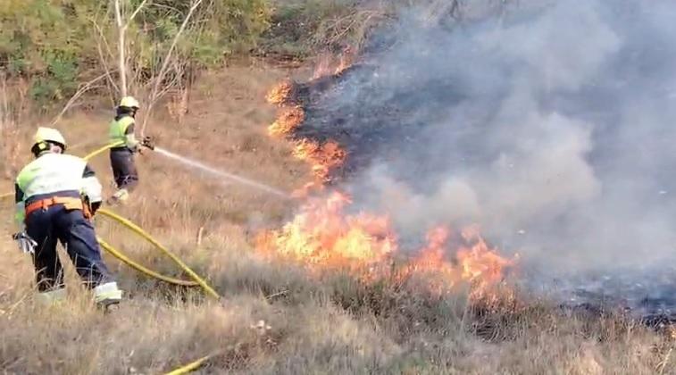 
	L'oasi a fuoco

