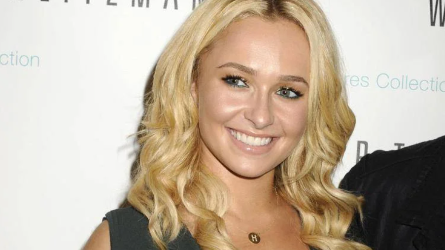 Morta l’attrice Hayden Panettiere, star di “Heroes” e “Nashville”: aveva 36 anni