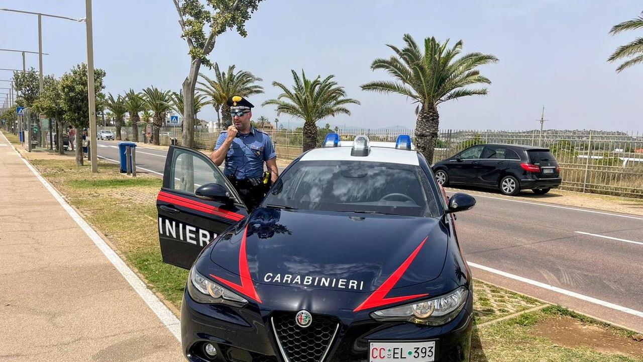 Alcol alla guida e droga, stretta dei carabinieri nel Cagliaritano: oltre 200 controlli
