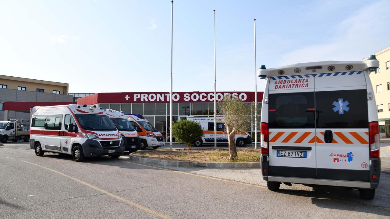 Incidenti stradali, traumi e malori da immersione. Ecco l’estate del pronto soccorso di Olbia