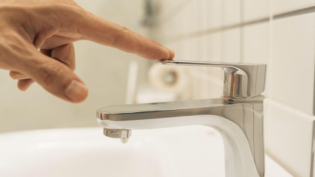 Da alcuni giorni decine di appartamenti soprattutto ai piani alti sono senza acqua o con una distribuzione molto carente