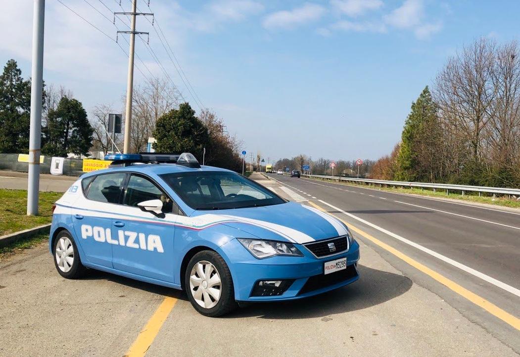 Ubriachi molesti a Ferragosto: tre sanzionati. Il bilancio dei controlli della polizia nel week end