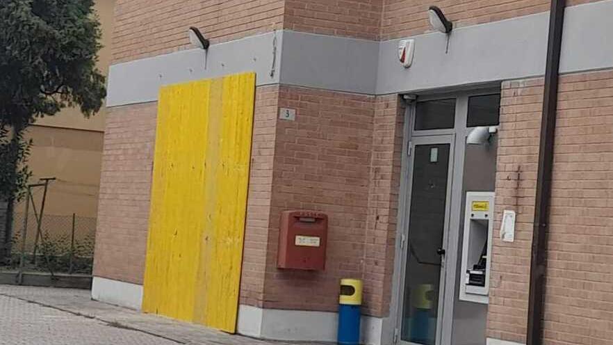 Assalto alle Poste di Lesignana: banditi in fuga con due cassette vuote