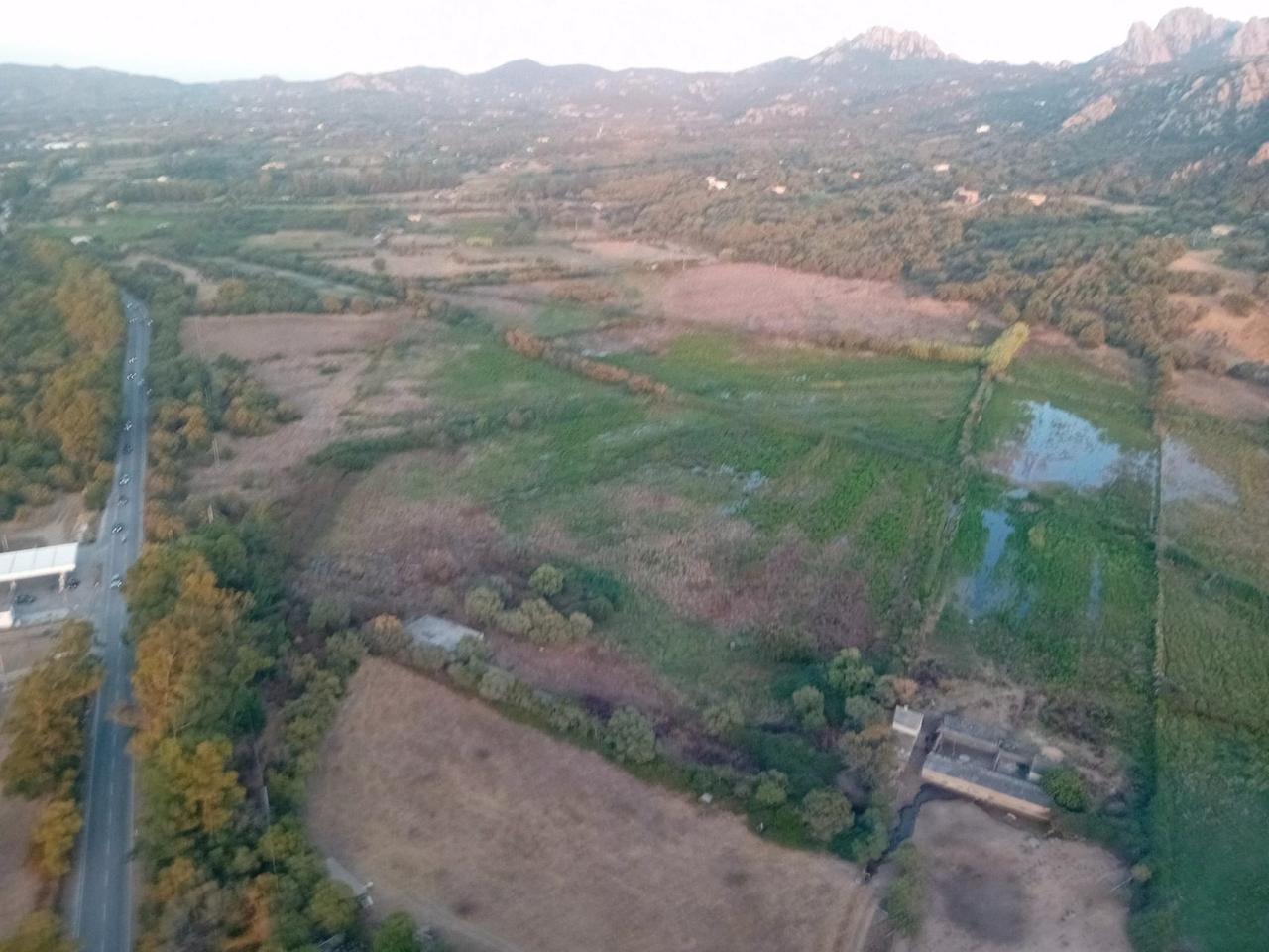 Perdite d’acqua in Gallura, Abbanoa usa l’elicottero per trovarle