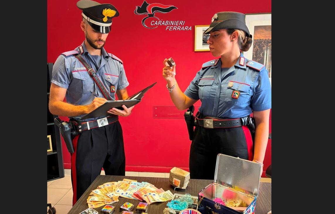 Comacchio, studente sorpreso con oltre tre etti di hashish: arrestato