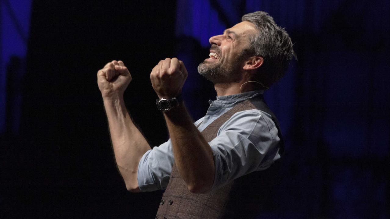 Luca Argentero in Sardegna per due date a teatro: ecco dove e quando