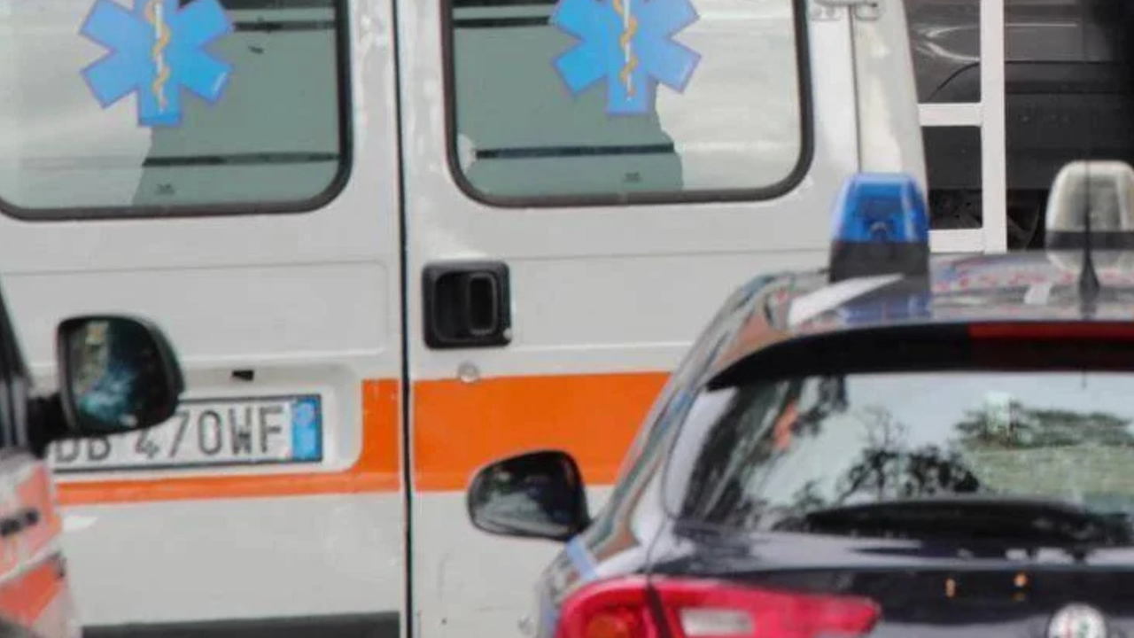 Cede un lastra e precipita nel vuoto: morto un imprenditore