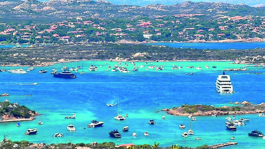 Ormeggi selvaggi: Far West in mare ma mini sanzioni per chi sgarra