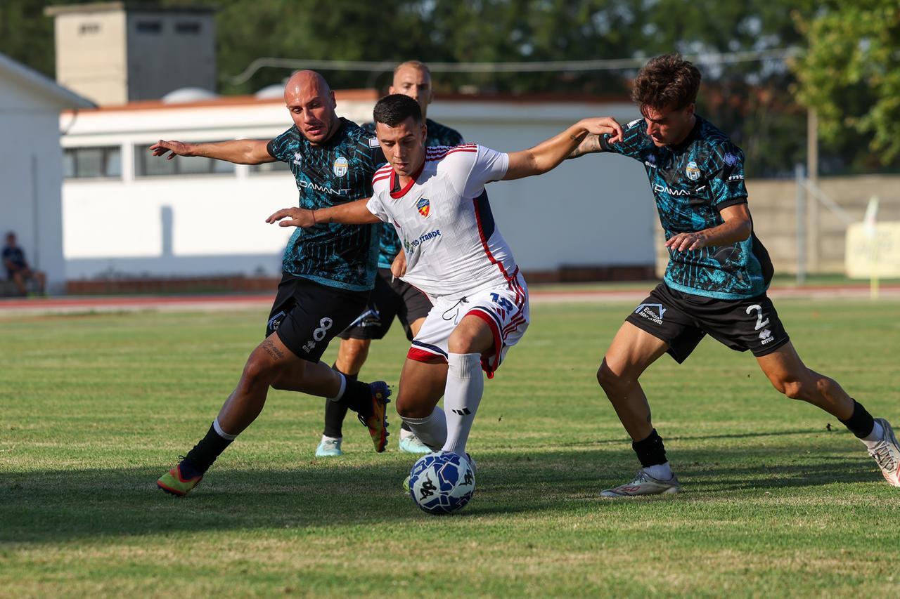 Spal, oggi l’ultima amichevole precampionato: i titolari scaldano i motori