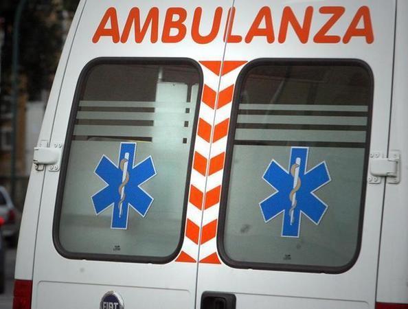 
	Un'ambulanza (foto d'archivio)


