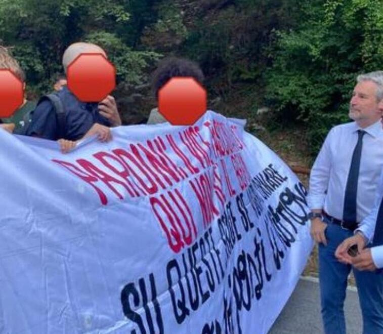 Lucca, Pardini bloccato dagli antifascisti: sanzionati due organizzatori<br>
