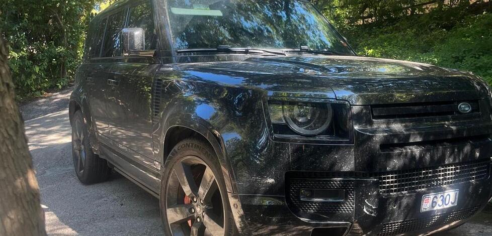 Punta Ala, ladri rubano l'auto da 90mila euro: il manager la ritrova con un’app