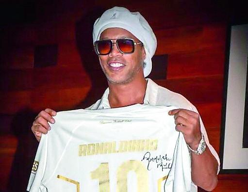 Ronaldinho al Mapei, i tifosi sognano di vederlo in tribuna nella sfida Reggiana-Ravenna