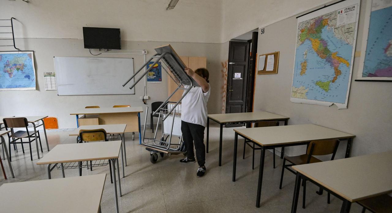 Personale Ata precario a Ferrara. Stabilizzato solo uno su tre