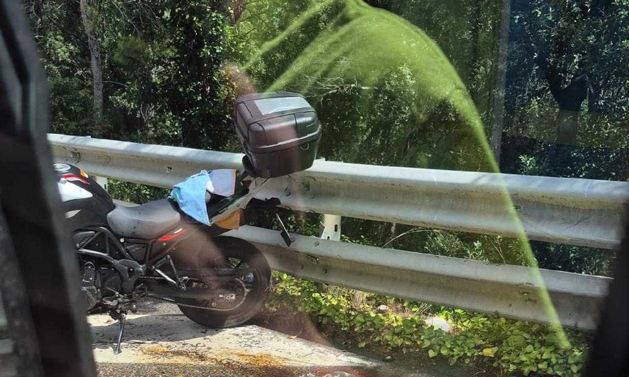 
	La moto coinvolta nell'incidente

