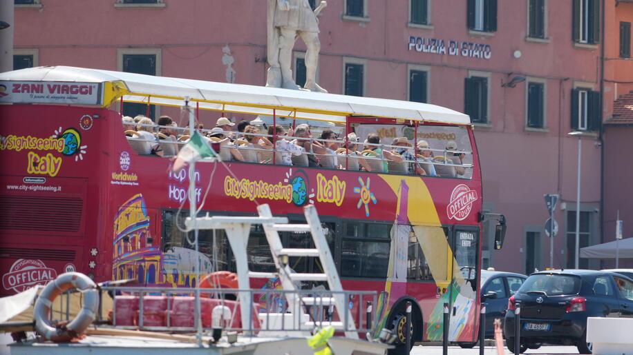 Livorno, la guerra dei numeri sui crocieristi. L’Authority: «Ora un nuovo studio»