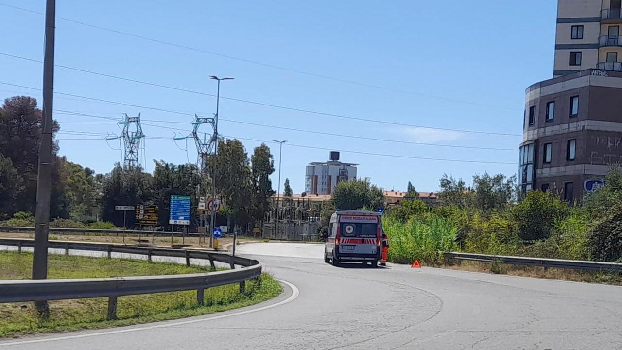 I volontari della Croce rossa sul posto