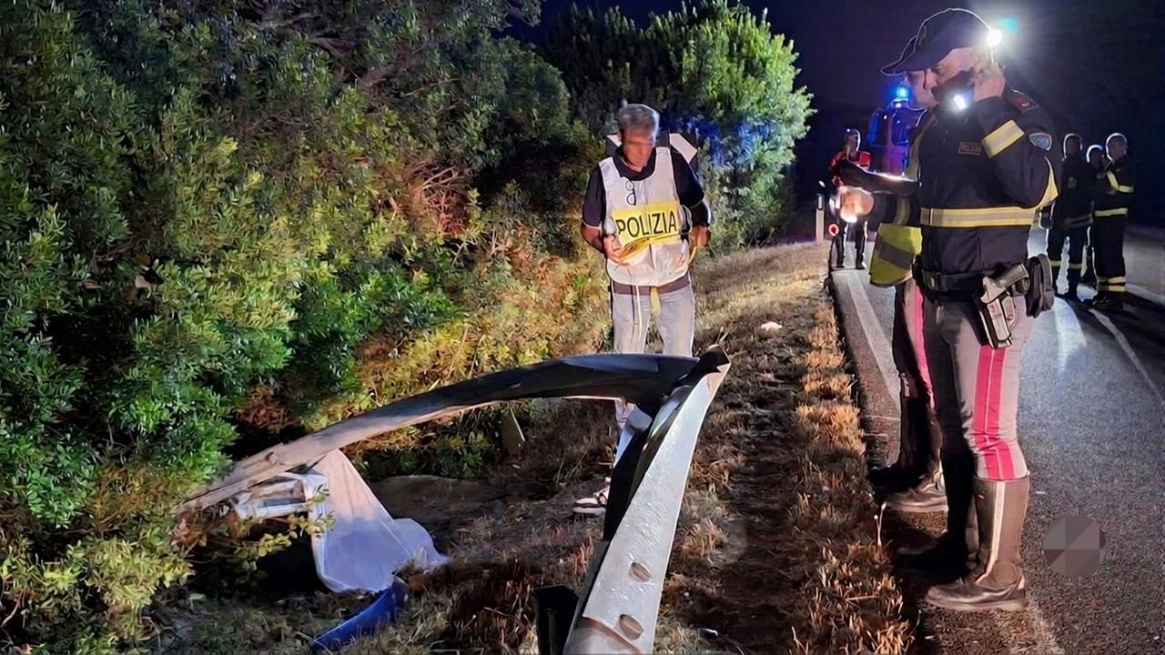 Schianto nella notte sulla strada di Alghero, muore un motociclista di 25 anni: ecco chi è