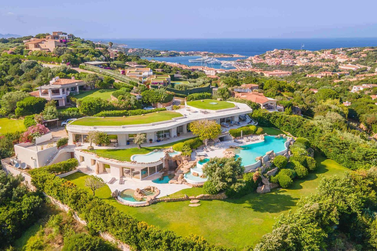 Case da sogno e prezzi da capogiro: le 10 ville più costose in vendita in Sardegna
