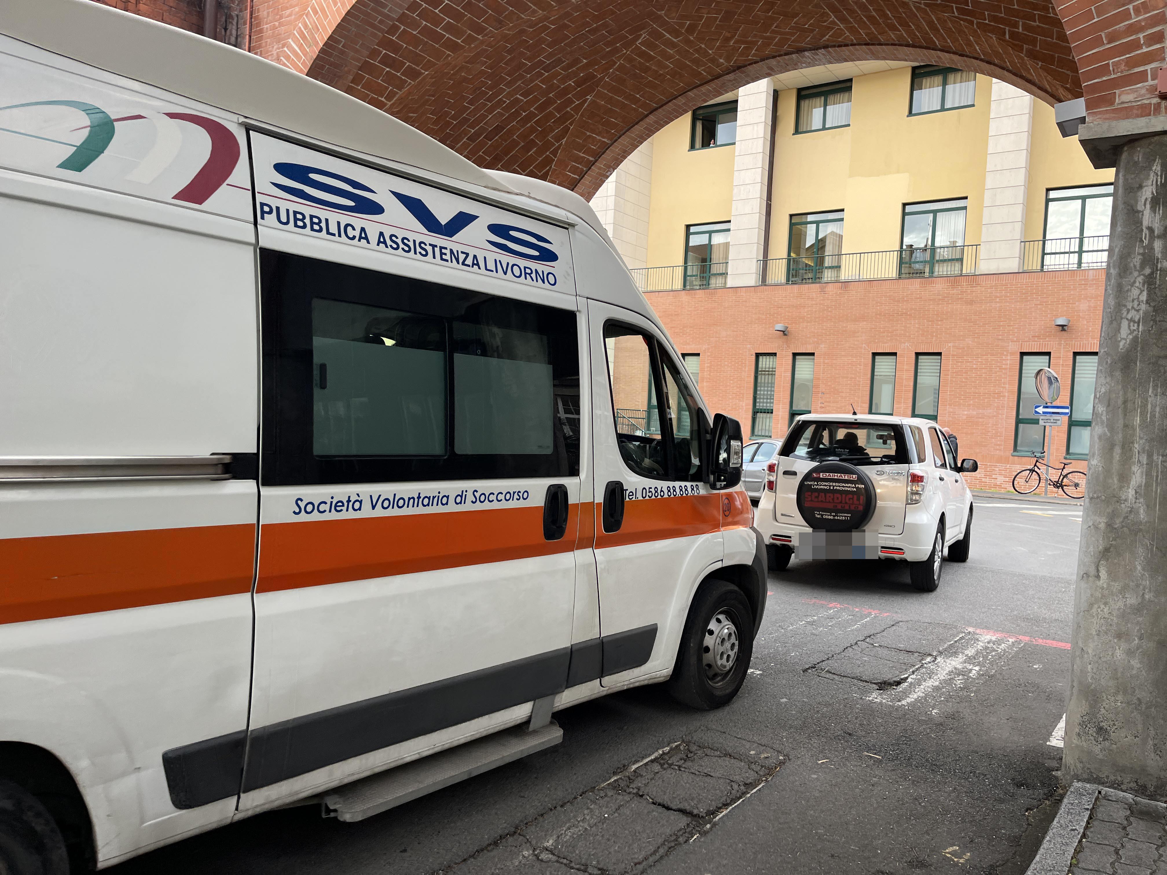 Un'ambulanza della Svs (foto d'archivio)