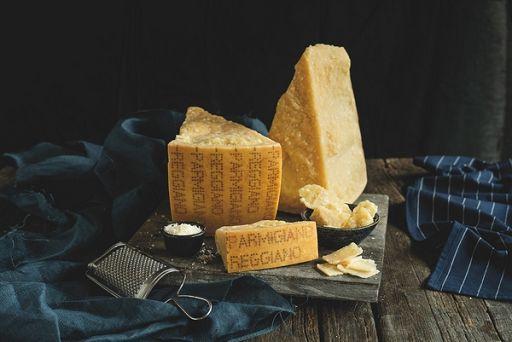 Furto da 6mila euro di Parmigiano Reggiano al Conad di Cadelbosco Sopra: denunciata una coppia