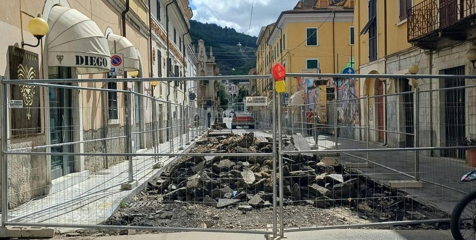 Carrara, aperto il cantiere in via Verdi: via alla “nuova passeggiata” - Il progetto, i tempi e i costi