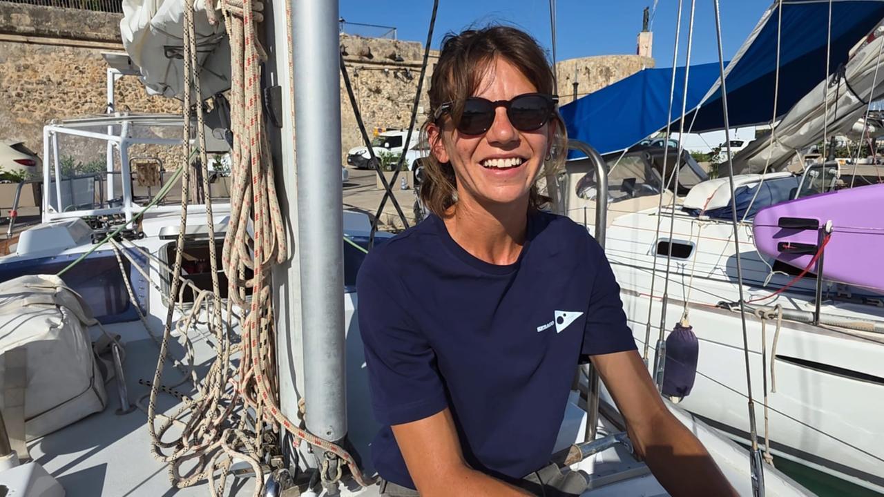Il giro della Sardegna diventa un laboratorio sul mare: Vox Maris prepara il riciclo delle reti da pesca
