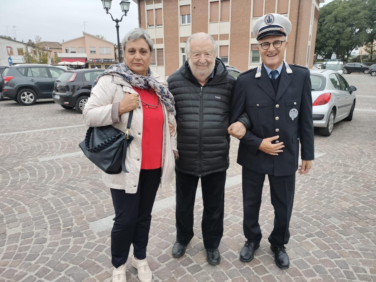 Mesola, dopo 42 anni il comandante Formigoni saluta la Polizia locale