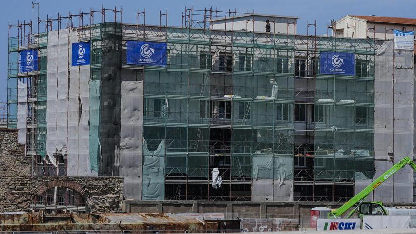 Il cantiere del plesso Calafati (foto Stick)